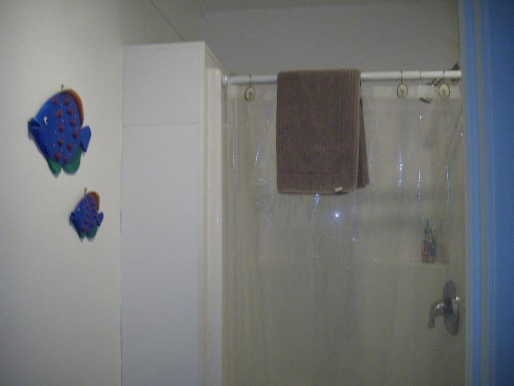 Lake Trail Guesthouse Cumberland Bilik gambar
